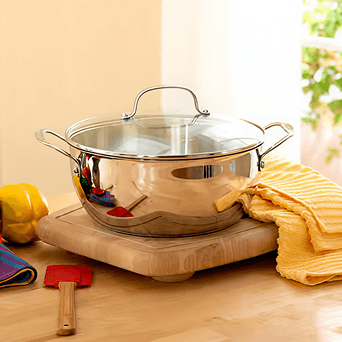 Kitchen & Dining Image