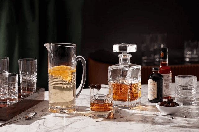 Wedding Registry Gifts for Couples Trying to Build Out Their Home Bar