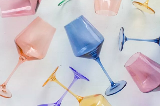 From Housewarmings to Graduations – Glassware as Colorful as Your Life